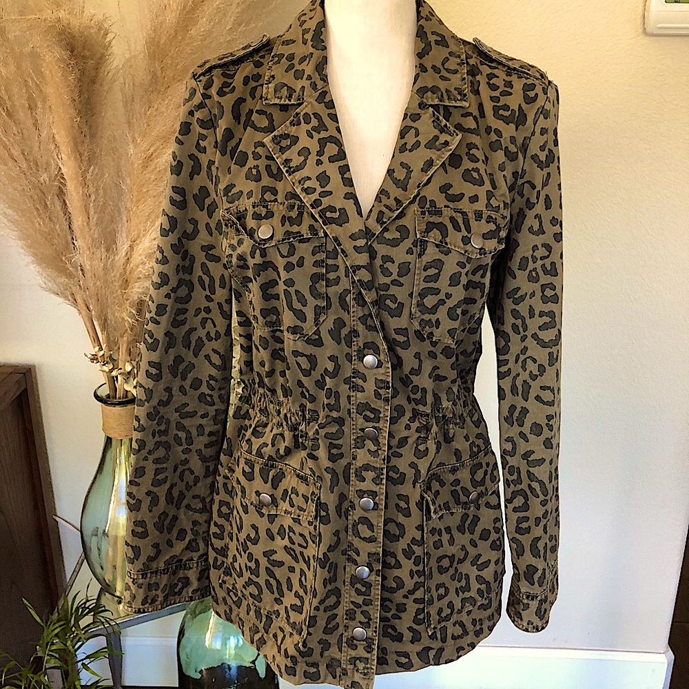 Olive Green Leopard-print Shacket / Jacket - SizeM